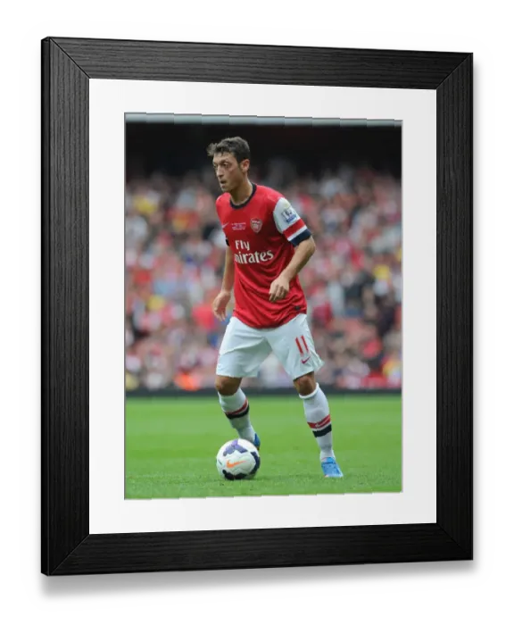 Framed Print : Mesut Ozil in Action: Arsenal vs Stoke City, Premier League 2013-14 Framed Print : Mesut Ozil in Action: Arsenal vs Stoke City, Premier League 2013-14