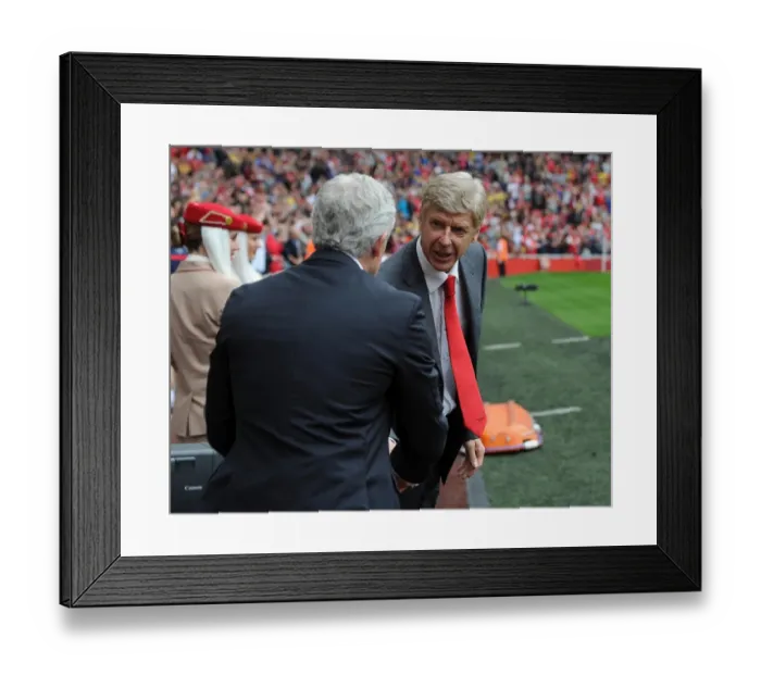 Framed Print : Arsene Wenger and Mark Hughes: Pre-Match Handshake at Arsenal vs Stoke City (2013-14) Framed Print : Arsene Wenger and Mark Hughes: Pre-Match Handshake at Arsenal vs Stoke City (2013-14)