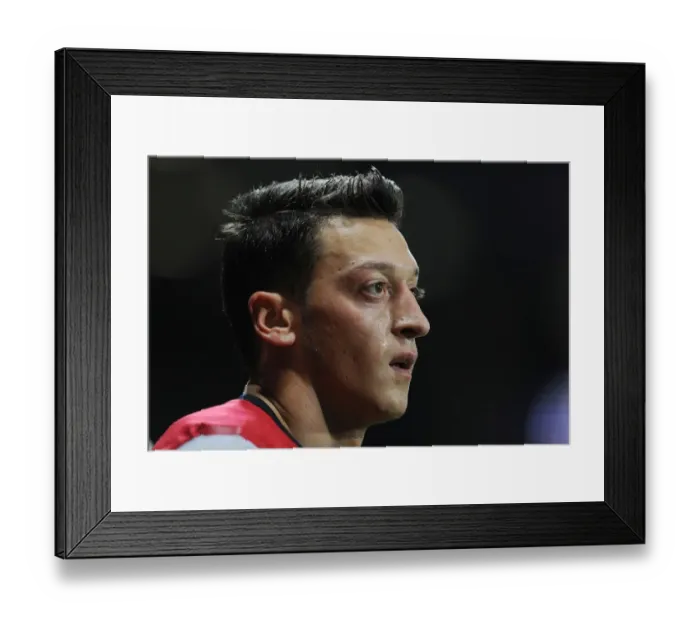 Framed Print : Mesut Ozil in Action: Arsenal vs. SSC Napoli, UEFA Champions League, 2013 Framed Print : Mesut Ozil in Action: Arsenal vs. SSC Napoli, UEFA Champions League, 2013