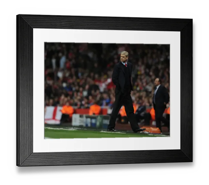 Framed Print : Arsene Wenger and Arsenal Face Off Against Napoli in Champions League Showdown (2013-14) Framed Print : Arsene Wenger and Arsenal Face Off Against Napoli in Champions League Showdown (2013-14)