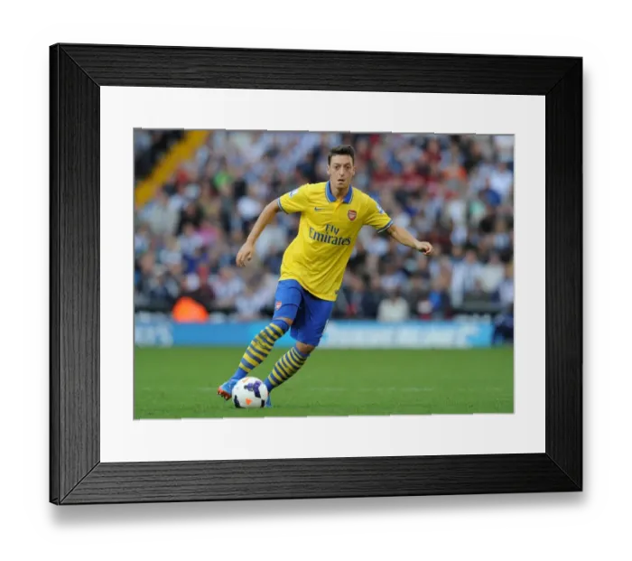 Framed Print : Mesut Ozil in Action: Arsenal vs West Bromwich Albion, 2013-14 Premier League Framed Print : Mesut Ozil in Action: Arsenal vs West Bromwich Albion, 2013-14 Premier League