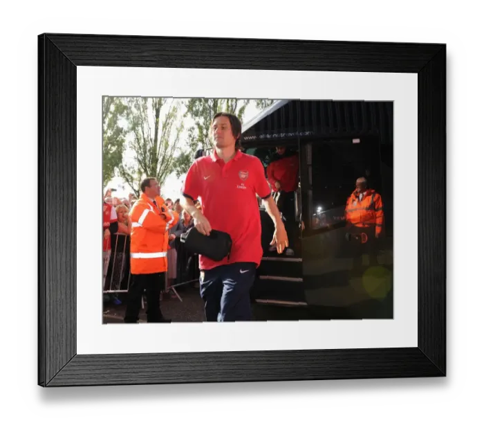 Framed Print : Tomas Rosicky's Arrival: West Bromwich Albion vs. Arsenal (2013-14) Framed Print : Tomas Rosicky's Arrival: West Bromwich Albion vs. Arsenal (2013-14)
