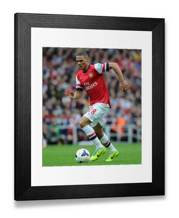 Framed Print : Arsenal's Kieran Gibbs in Action against Norwich City (2013-14) Framed Print : Arsenal's Kieran Gibbs in Action against Norwich City (2013-14)