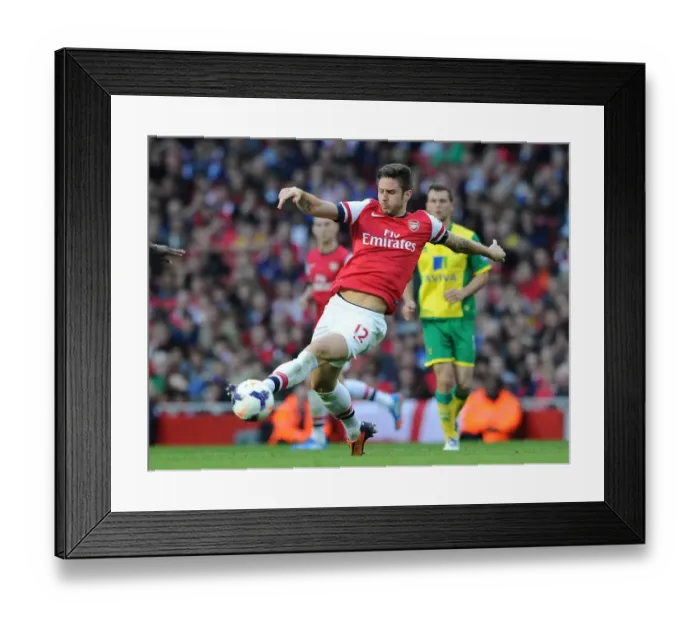 Framed Print : Olivier Giroud (Arsenal). Arsenal 4: 1 Norwich City. Barclays Premier League. Emirates Stadium