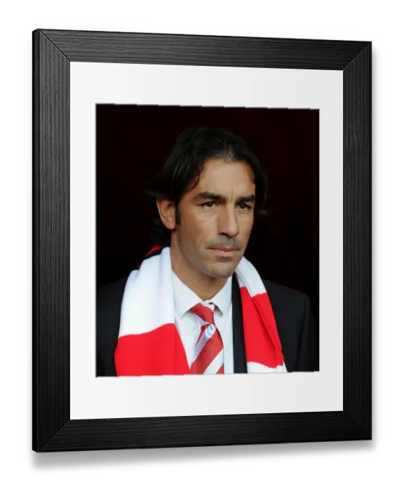 Framed Print : Arsenal Legends Reunite: Robert Pires Returns to Emirates Stadium (2013-14) Framed Print : Arsenal Legends Reunite: Robert Pires Returns to Emirates Stadium (2013-14)