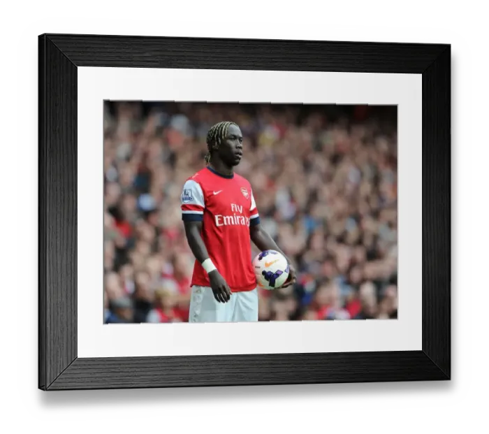Framed Print : Bacary Sagna in Action: Arsenal vs Norwich City, Premier League 2013-14