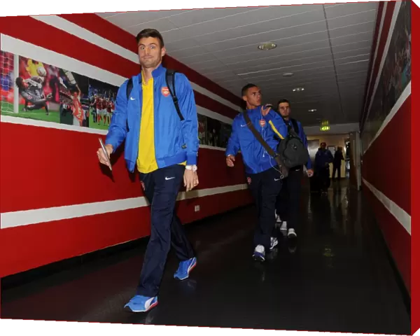 Olivier Giroud and Kieran Gibbs (Arsenal). Arsenal 1: 2 Borussia Dortmund. UEFA Champions League
