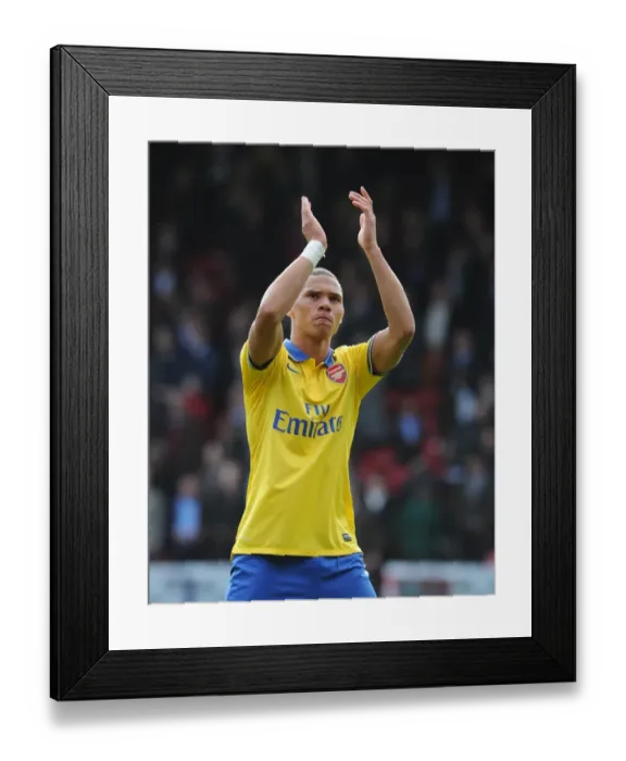 Framed Print : Kieran Gibbs (Arsenal). Crystal Palace 0: 2 Arsenal. Barclays Premier League. Selhurst Park