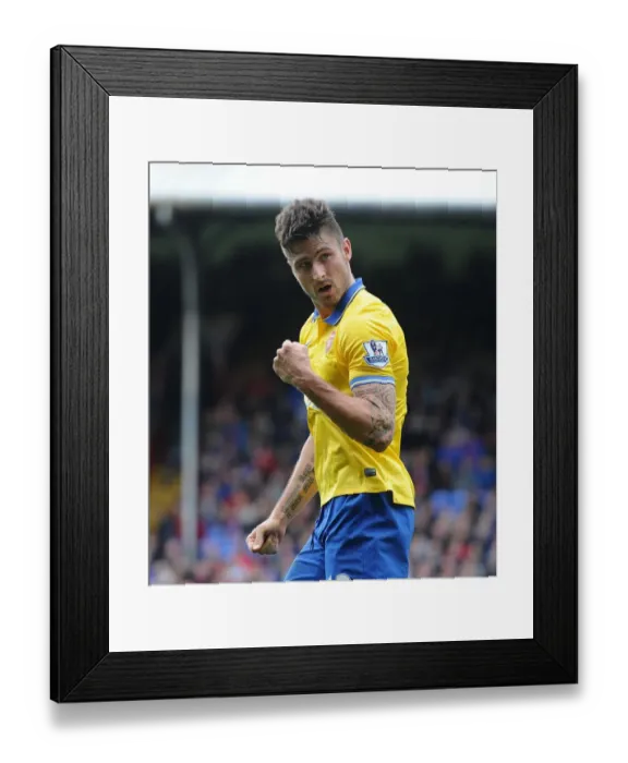 Framed Print : Olivier Giroud Scores Arsenal's Second Goal vs. Crystal Palace (2013-14): A Celebratory Moment Framed Print : Olivier Giroud Scores Arsenal's Second Goal vs. Crystal Palace (2013-14): A Celebratory Moment