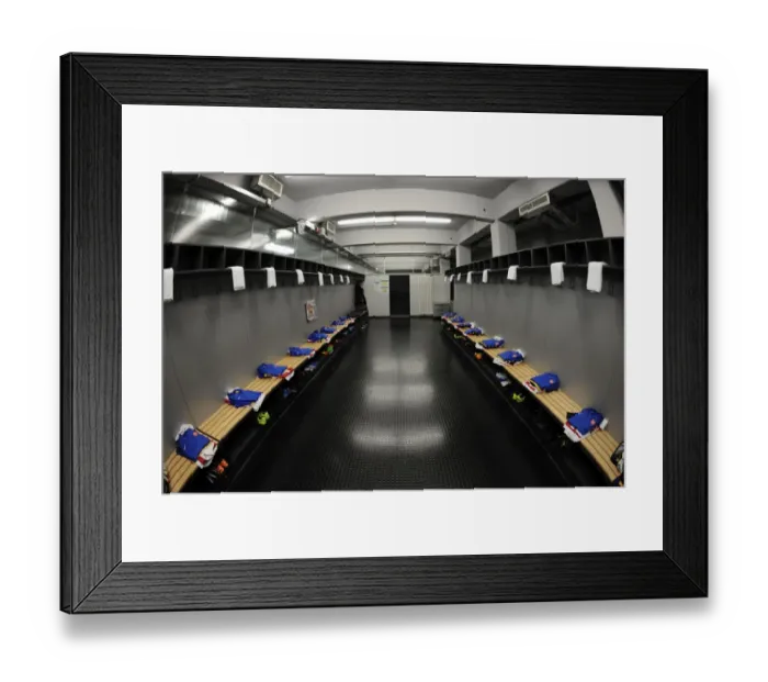 Framed Print : Arsenal's Pre-Match Huddle: Borussia Dortmund Clash (2013-14 Champions League)