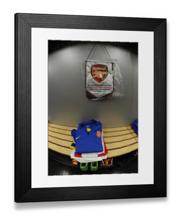 Framed Print : Arsenal's Unity: Pre-Match Huddle Before Facing Borussia Dortmund in the Champions League (2013) Framed Print : Arsenal's Unity: Pre-Match Huddle Before Facing Borussia Dortmund in the Champions League (2013)