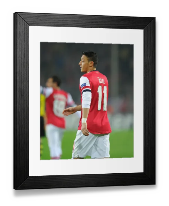 Framed Print : Mesut Ozil in Action: Arsenal vs. Borussia Dortmund, UEFA Champions League (2013-14)