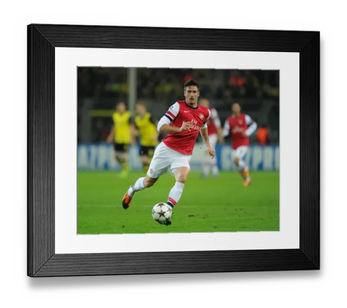Framed Print : Olivier Giroud in Action: Arsenal vs. Borussia Dortmund, UEFA Champions League (2013-14) Framed Print : Olivier Giroud in Action: Arsenal vs. Borussia Dortmund, UEFA Champions League (2013-14)