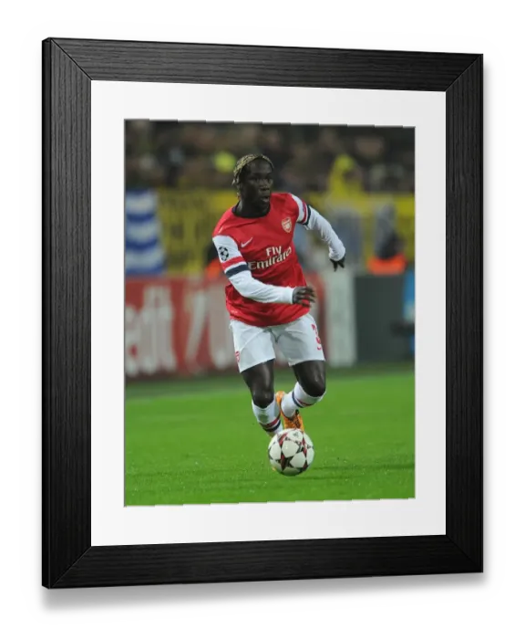 Framed Print : Bacary Sagna (Arsenal). Borussia Dortmund 0: 1 Arsenal. UEFA Champions League. Group F Framed Print : Bacary Sagna (Arsenal). Borussia Dortmund 0: 1 Arsenal. UEFA Champions League. Group F