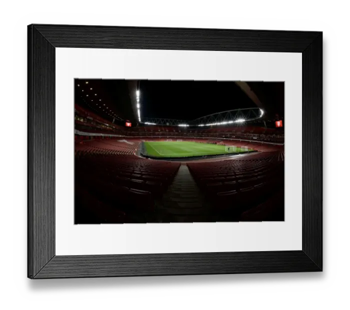 Framed Print : Arsenal vs Chelsea Showdown: Capital One Cup Clash at Emirates Stadium