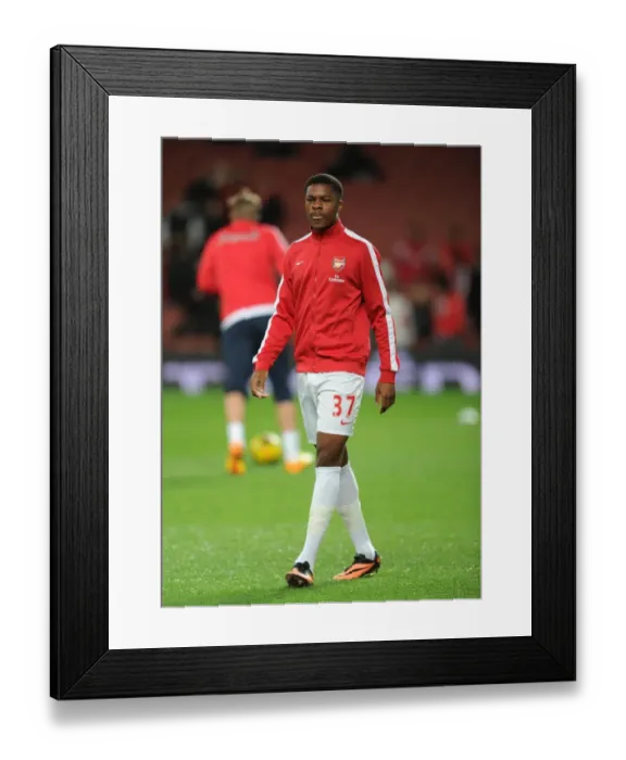 Framed Print : Chuba Akpom (Arsenal) before the match. Arsenal 2: 0 Liverpool. Barclays Premier League