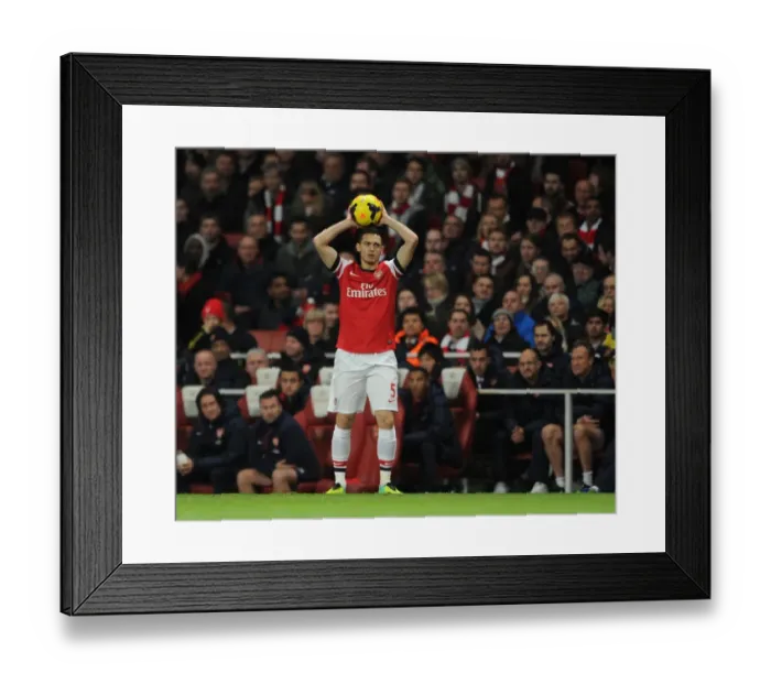 Framed Print : Thomas Vermaelen (Arsenal). Arsenal 2: 0 Liverpool. Barclays Premier League. Emirates Stadium