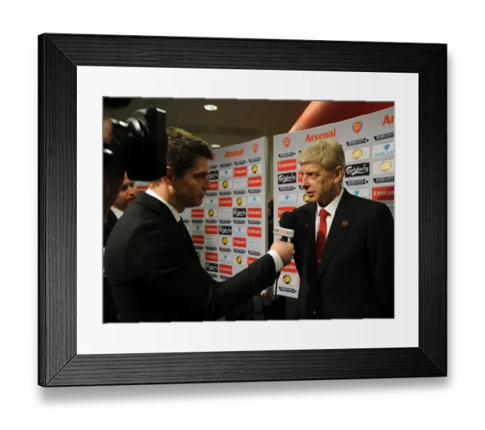 Framed Print : Arsene Wenger: Arsenal Manager Ahead of Liverpool Clash (Arsenal v Liverpool 2013-14)