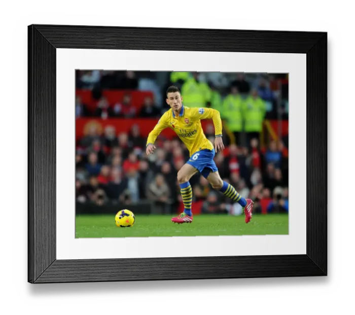 Framed Print : Laurent Koscielny: Arsenal's Defensive Wall at Old Trafford (Manchester United vs Arsenal, 2013-14) Framed Print : Laurent Koscielny: Arsenal's Defensive Wall at Old Trafford (Manchester United vs Arsenal, 2013-14)