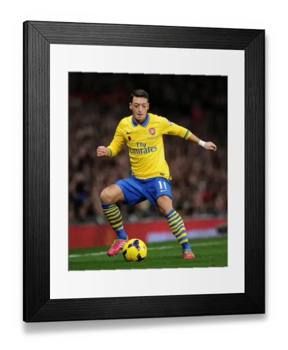 Framed Print : Mesut Ozil: The Battle at Old Trafford (2013-14) - Premier League Showdown Framed Print : Mesut Ozil: The Battle at Old Trafford (2013-14) - Premier League Showdown