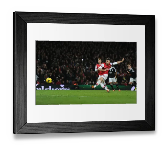 Framed Print : Giroud Scores: Arsenal vs. Southampton, Premier League 2013-14