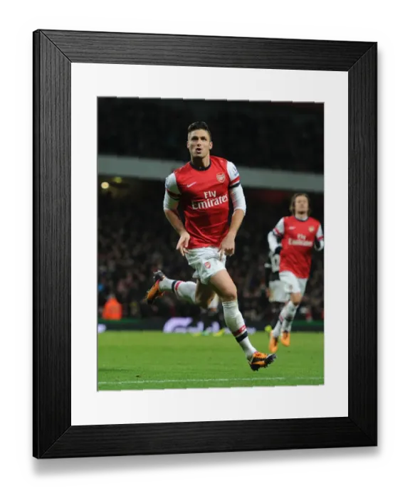 Framed Print : Arsenal's Giroud Scores Brace: Gunners Triumph Over Southampton in Premier League Framed Print : Arsenal's Giroud Scores Brace: Gunners Triumph Over Southampton in Premier League