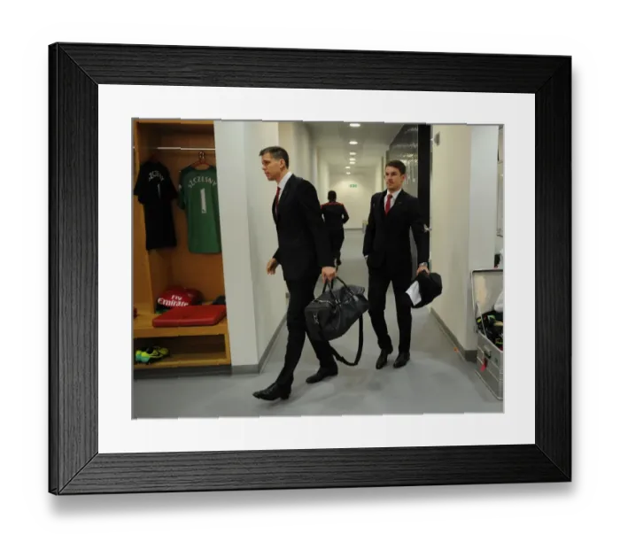 Framed Print : Arsenal Duo Szczesny and Ramsey Prepare for Action against Southampton (2013-14) Framed Print : Arsenal Duo Szczesny and Ramsey Prepare for Action against Southampton (2013-14)