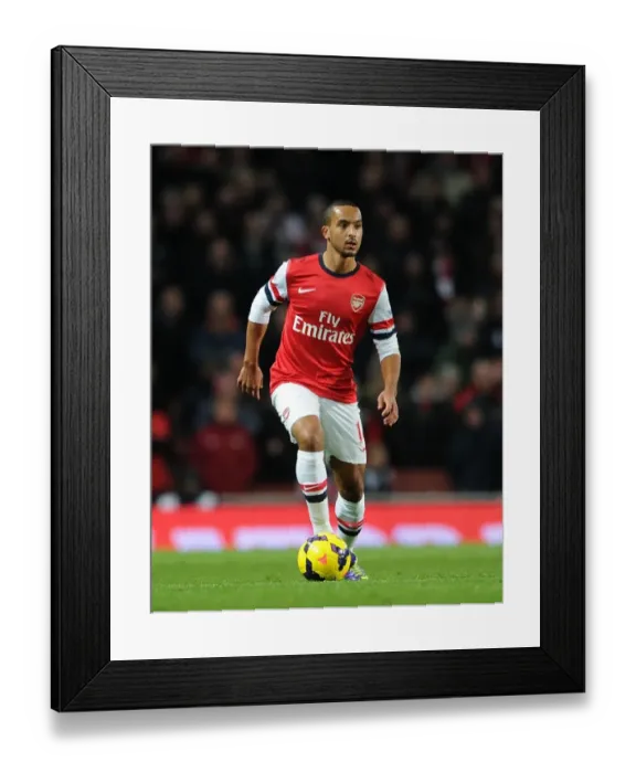 Framed Print : Theo Walcott in Action: Arsenal vs Southampton, Premier League 2013-14 Framed Print : Theo Walcott in Action: Arsenal vs Southampton, Premier League 2013-14