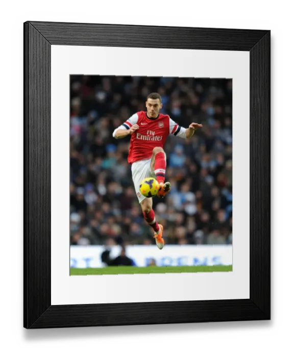 Framed Print : Thomas Vermaelen in Action: Manchester City vs. Arsenal, Premier League 2013-14 Framed Print : Thomas Vermaelen in Action: Manchester City vs. Arsenal, Premier League 2013-14