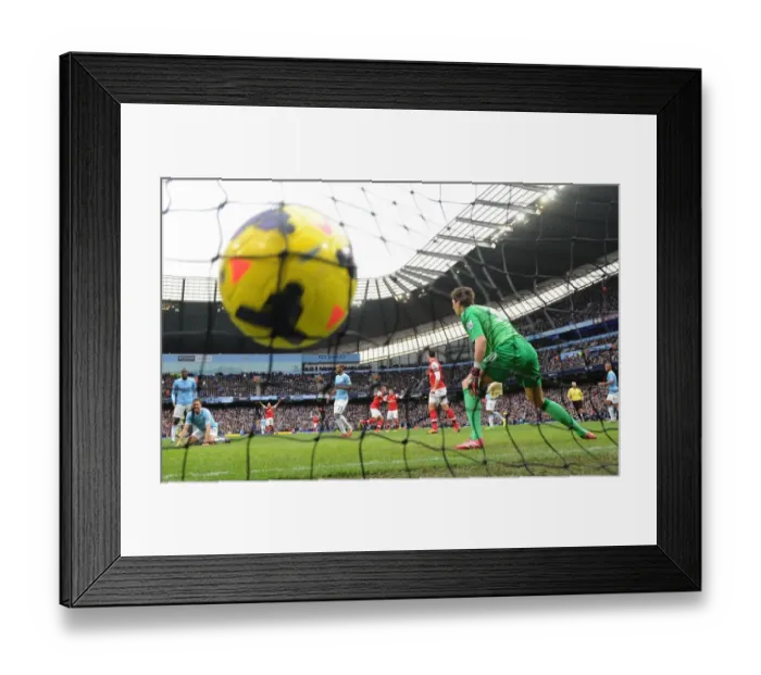 Framed Print : Theo Walcott's Stunner: Arsenal's First Goal vs. Manchester City (2013-14)