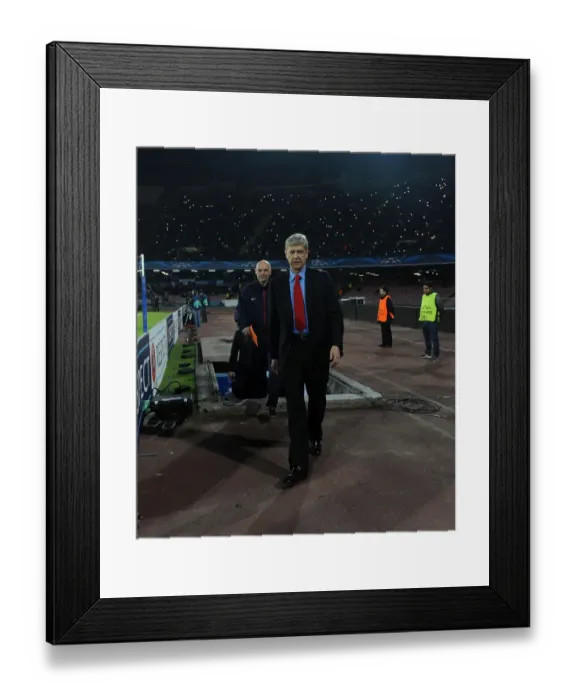 Framed Print : Arsene Wenger: Arsenal Manager at Napoli's Stadio San Paolo (UEFA Champions League 2013-14)