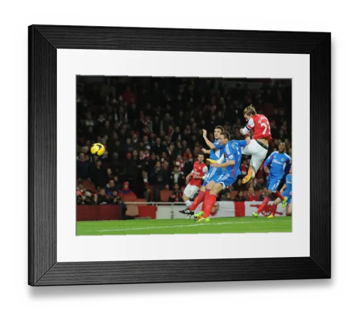 Framed Print : Nicolas Bendtner Scores First Goal Against Hull City, December 2013 (Arsenal v Hull) Framed Print : Nicolas Bendtner Scores First Goal Against Hull City, December 2013 (Arsenal v Hull)