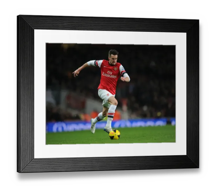 Framed Print : Arsenal's Carl Jenkinson in Action against Hull City (2013-14)