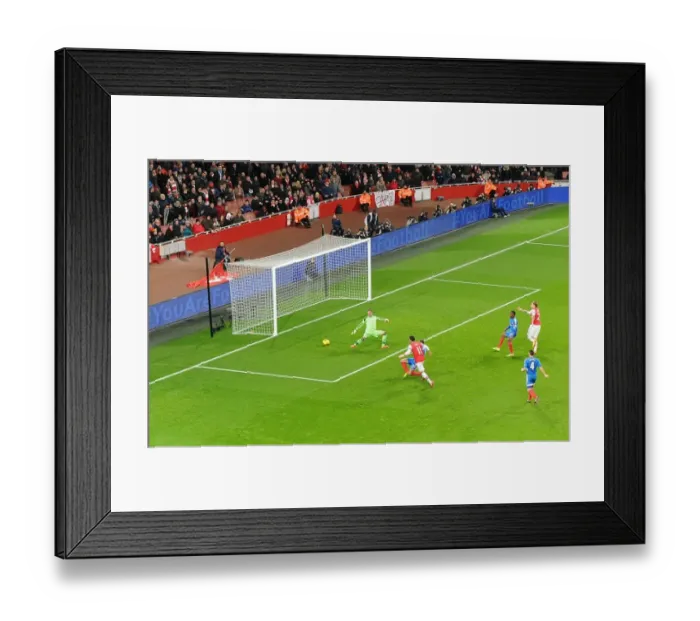 Framed Print : Mesut Ozil's Pressured Goal: Arsenal vs Hull City (2013-14) Framed Print : Mesut Ozil's Pressured Goal: Arsenal vs Hull City (2013-14)