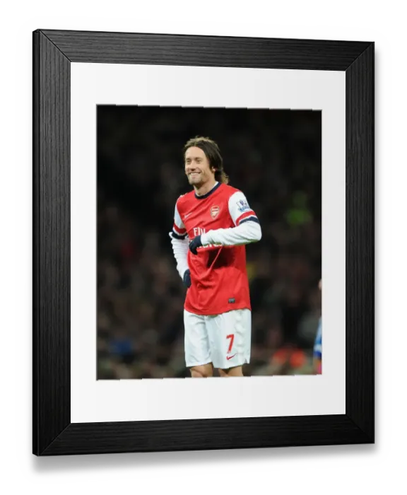 Framed Print : Tomas Rosicky in Action: Arsenal vs. Hull City (2013-14)