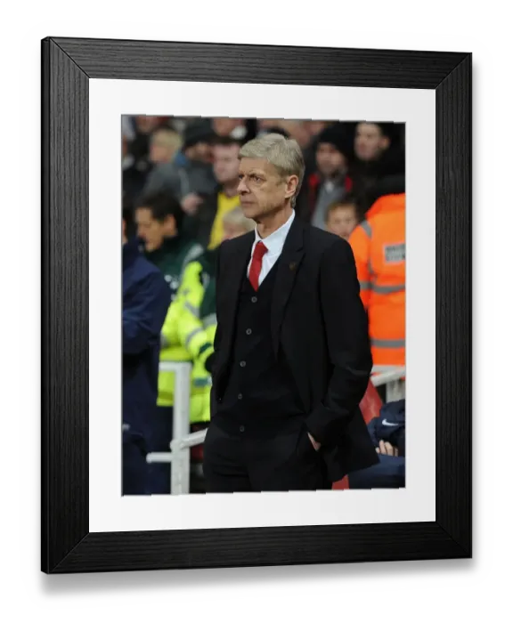 Framed Print : Arsene Wenger: Arsenal Manager before Arsenal vs Hull City, 2013-14