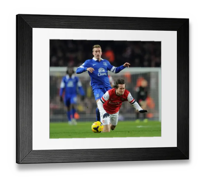 Framed Print : Clash of Midfield Maestros: Rosicky vs Deulofeu - Arsenal vs Everton Premier League Showdown (2013)