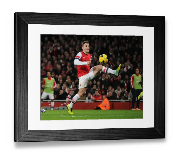 Framed Print : Jack Wilshere in Action: Arsenal vs Everton, Premier League 2013-14 Framed Print : Jack Wilshere in Action: Arsenal vs Everton, Premier League 2013-14