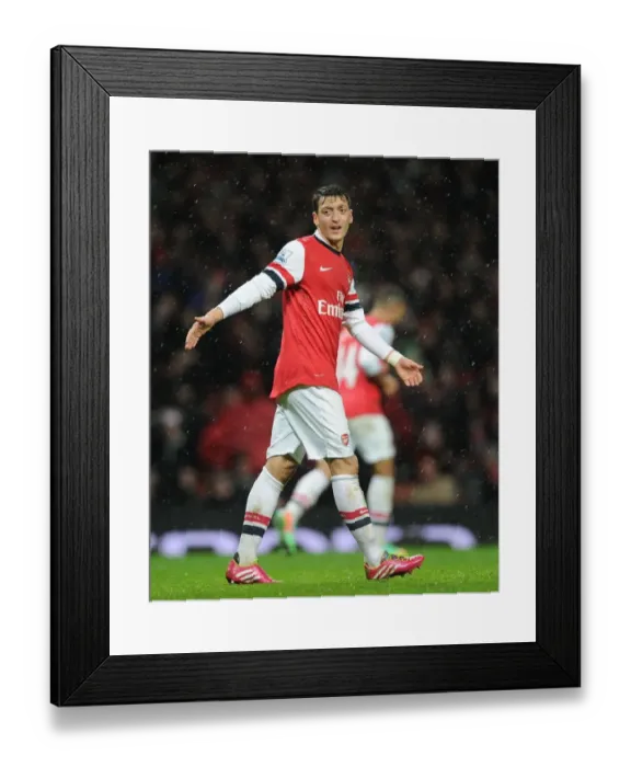 Framed Print : Mesut Ozil in Action: Arsenal vs Chelsea, Premier League 2013-14 Framed Print : Mesut Ozil in Action: Arsenal vs Chelsea, Premier League 2013-14