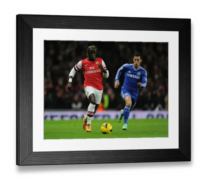 Framed Print : Clash of Titans: Sagna vs. Hazard - Arsenal vs. Chelsea, Premier League 2013-14 Framed Print : Clash of Titans: Sagna vs. Hazard - Arsenal vs. Chelsea, Premier League 2013-14