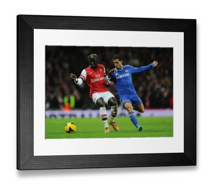 Framed Print : Clash of Stars: Sagna vs Hazard - Arsenal vs Chelsea, Premier League 2013-14 Framed Print : Clash of Stars: Sagna vs Hazard - Arsenal vs Chelsea, Premier League 2013-14
