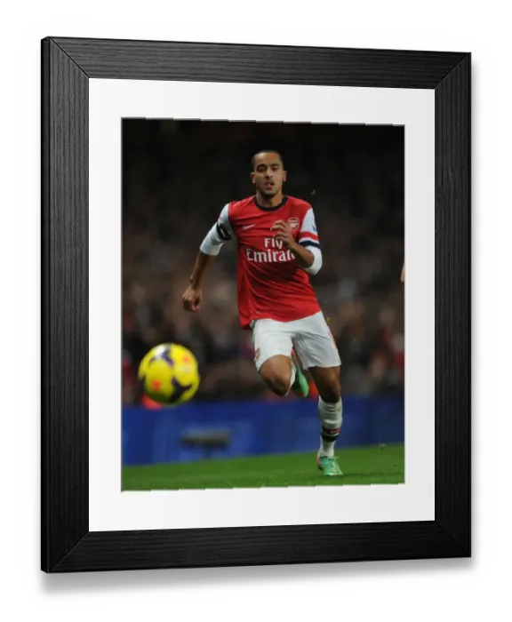 Framed Print : Theo Walcott in Action: Arsenal vs. Chelsea, Premier League 2013-14