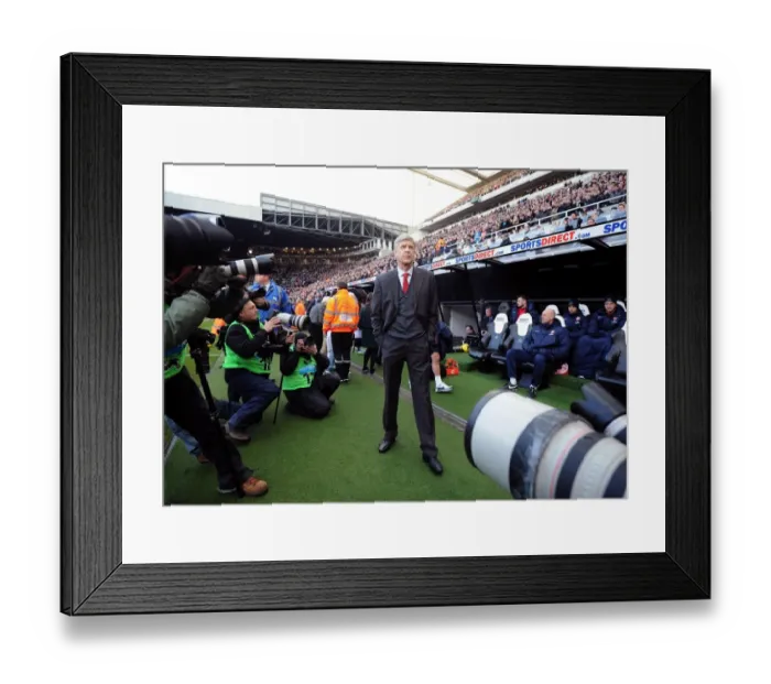Framed Print : Arsene Wenger at Newcastle United: Arsenal Manager, Premier League 2013-14 Framed Print : Arsene Wenger at Newcastle United: Arsenal Manager, Premier League 2013-14