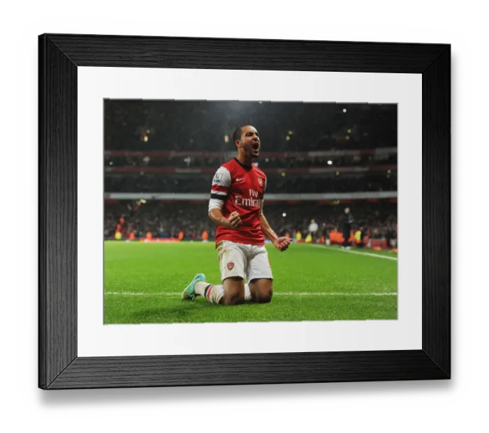 Framed Print : Theo Walcott's Double: Arsenal's Victory Over Cardiff City (2013-14)