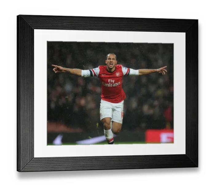 Framed Print : Theo Walcott's Double: Arsenal's Triumph Over Cardiff City (2013-14)