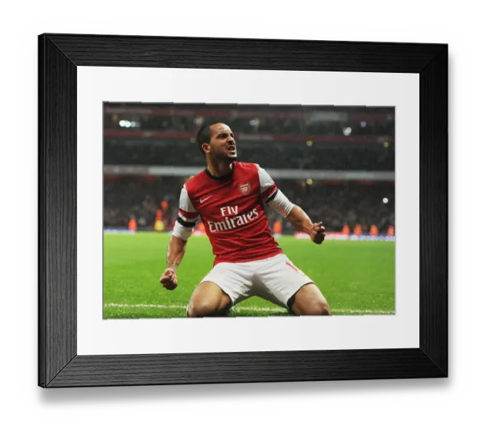 Framed Print : Theo Walcott's Double: Arsenal's Triumph over Cardiff City (2013-14)