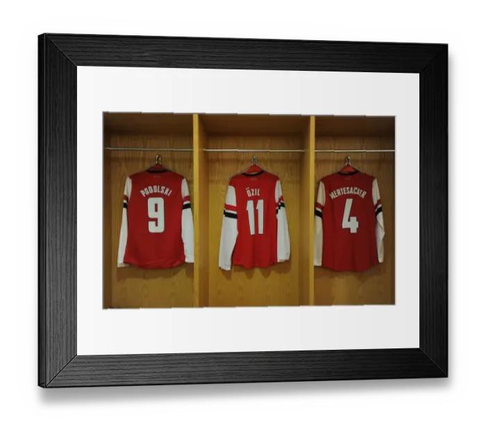 Framed Print : Arsenal FC: Preparing for Battle - Arsenal v Tottenham Hotspur, FA Cup Third Round