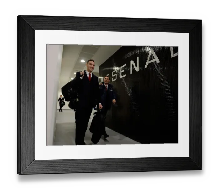 Framed Print : Arsenal Players Entering the Changing Room Before the Arsenal v Tottenham FA Cup Third Round Match
