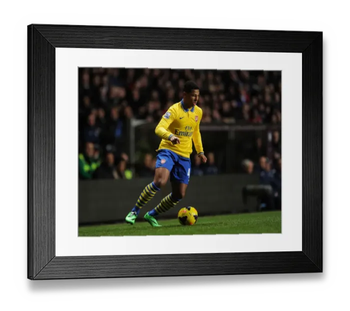 Framed Print : Serge Gnabry in Action: Aston Villa vs. Arsenal, Premier League 2013-14