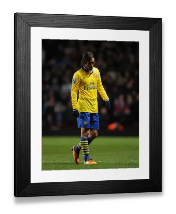 Framed Print : Arsenal's Tomas Rosicky Suffers Injury During Aston Villa vs Arsenal (2013-14) Framed Print : Arsenal's Tomas Rosicky Suffers Injury During Aston Villa vs Arsenal (2013-14)